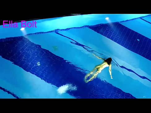 ❤️ Ma nistax nieqaf nara, blonda żagħżugħa maqbuda tgħum nuda fil-pool tar-resort ELLA BOLT ☑ Video tal-ħakk fil-porn mt.xxxdeutschepornos.ru ﹏